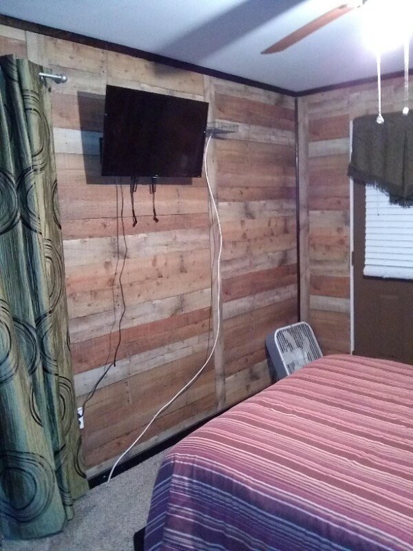 294 Courtney Ln, Cairo, GA 39827 Room for Rent in Cairo, GA