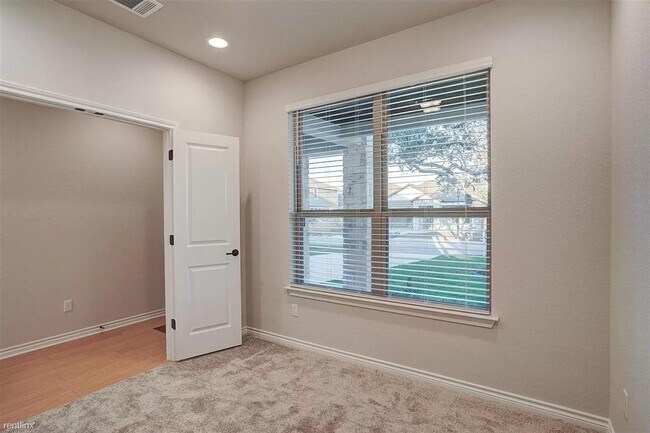 Foto del edificio - 1809 Turtle Bay Loop