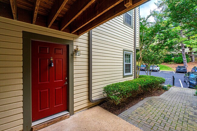 Building Photo - 11701 Karbon Hill Ct