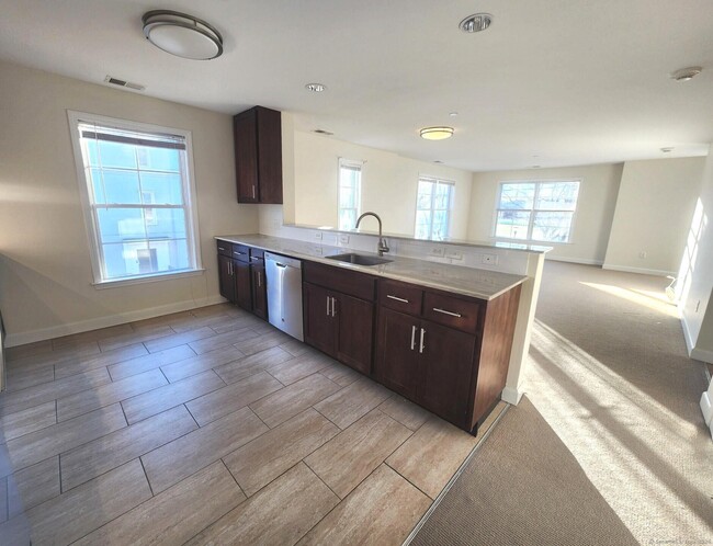 Foto del edificio - 60 Merrell Ave