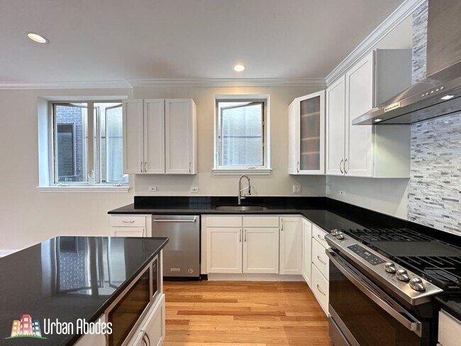 Foto del edificio - 1741 N Fairfield Ave