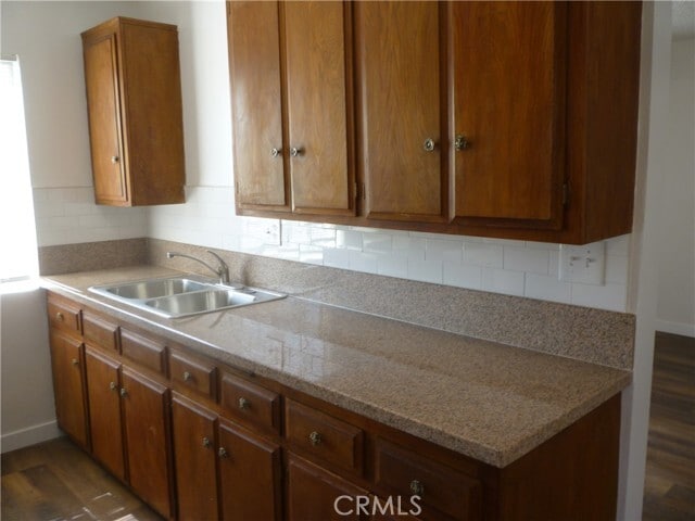 Foto del edificio - 2919 W 235th St