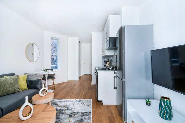 Foto del edificio - 207 E 33rd St