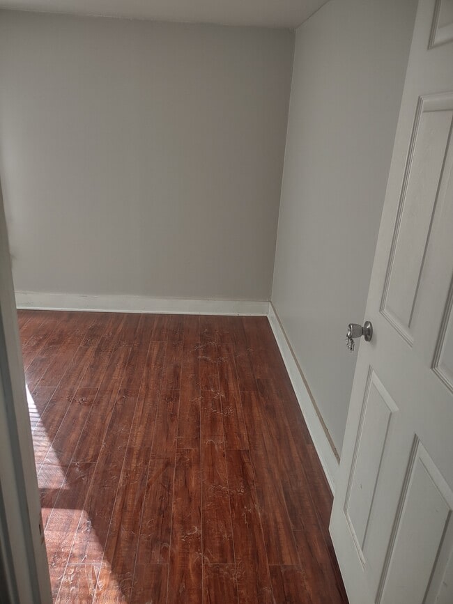 Photo - 5717 Fort Sumter Rd House