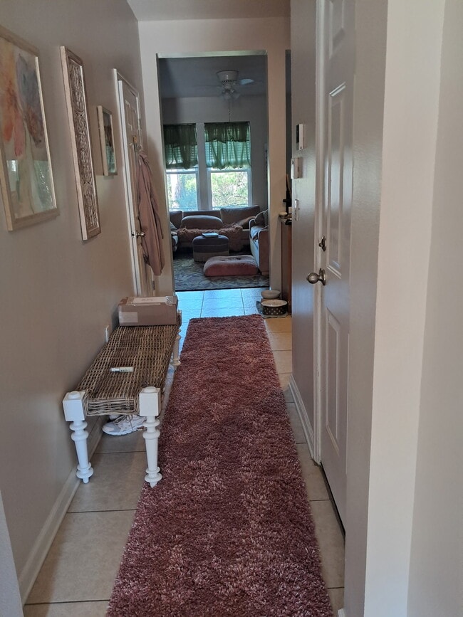 Building Photo - 317 Sand Oak Blvd