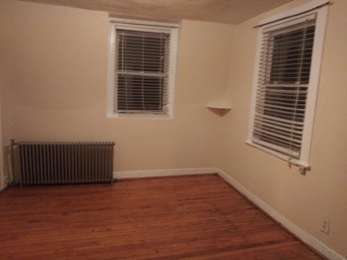 bedroom - 317 7th St