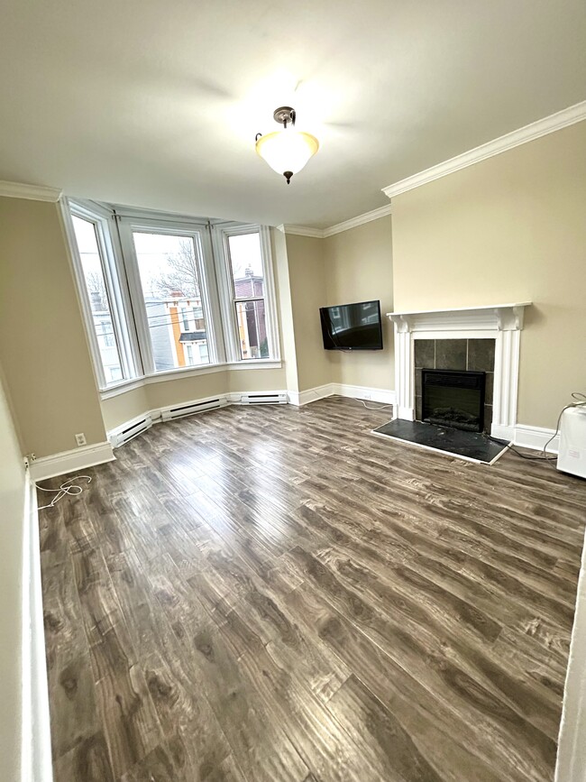 Photo du bâtiment - 96 Springdale St