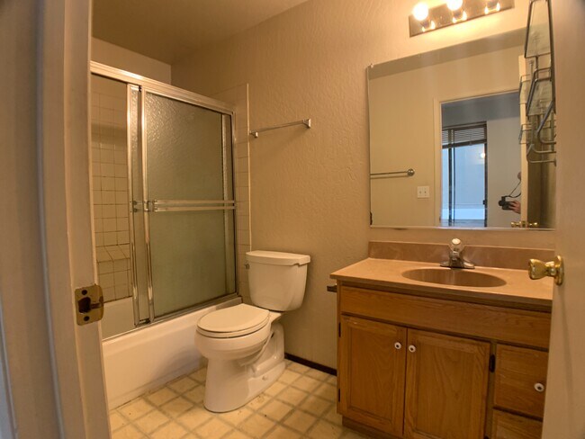 Bathroom 1 - 2365 Mariposa St