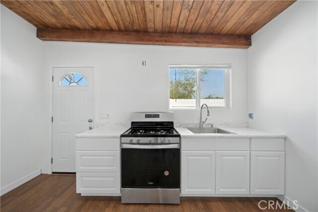 Foto del edificio - 9133 Laurel Ave