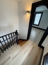 Building Photo - 18-20 Pierce St