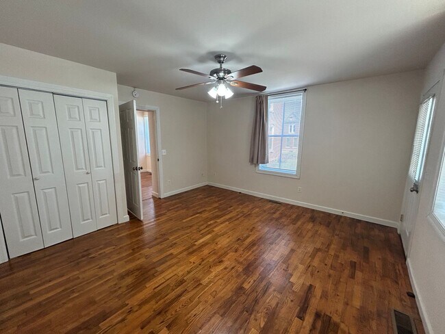 Foto del edificio - 1031 Kentucky St