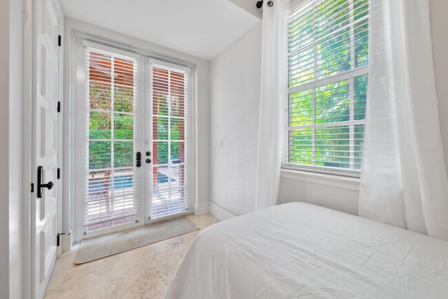 Foto del edificio - 3703 Washington Rd