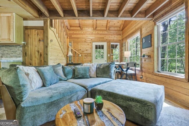 Foto del edificio - 166 Nantahala Pass Rd