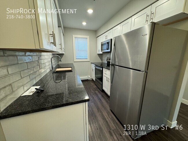 Foto del edificio - 1310 W 3rd St