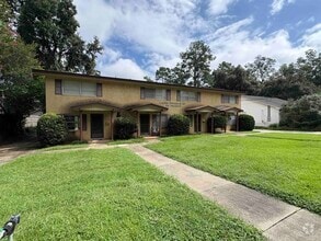 Building Photo - 828 Ingleside Ave