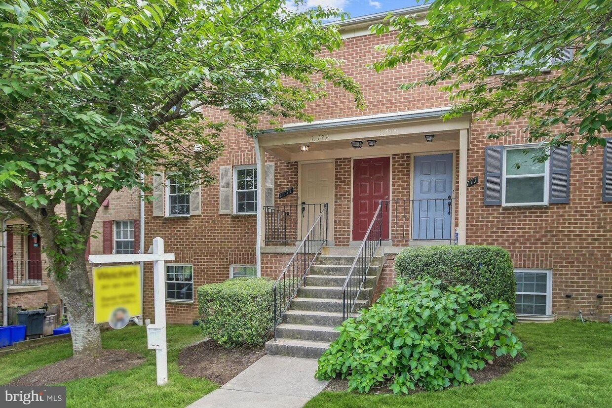 11777 Carriage House Dr, Silver Spring, MD 20904 House Rental in