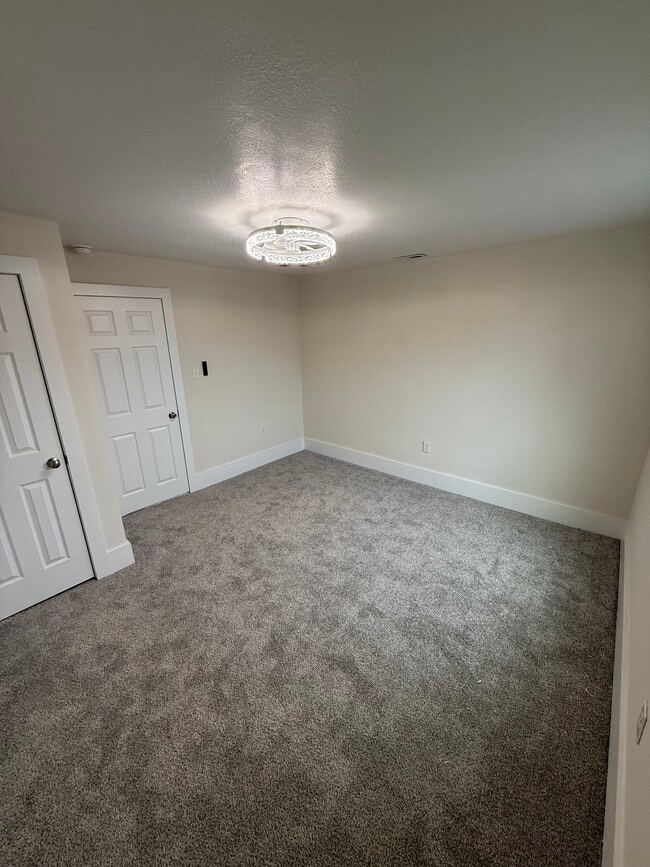 Foto del edificio - 2000 Effingham St