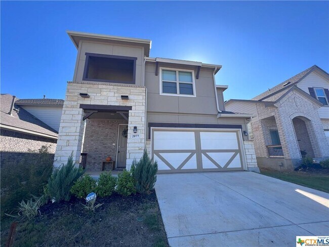 Building Photo - 2077 Egret Ave