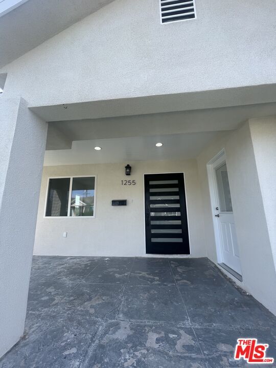 Building Photo - 1255 S Lucerne Blvd