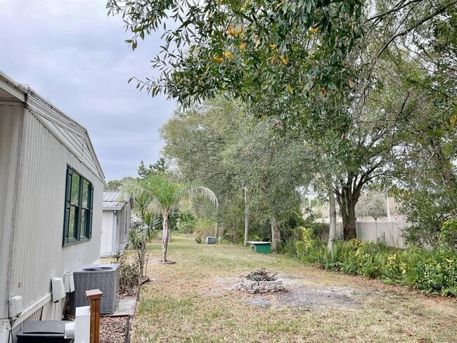 Building Photo - 8920 Fox Trail