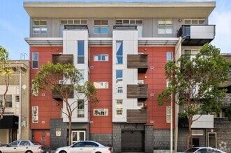 Building Photo - 1521 Sutter St