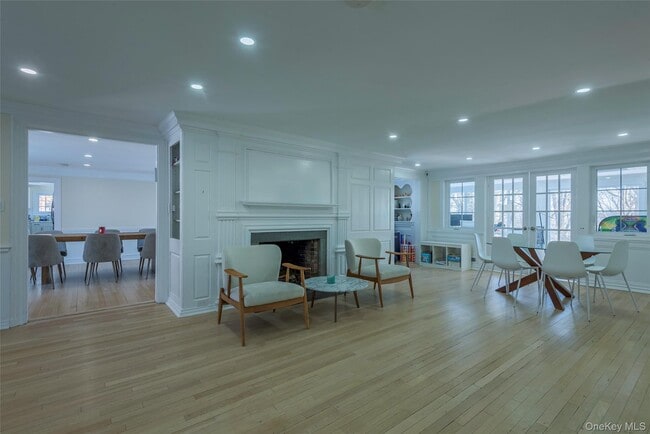 Building Photo - 20 N Ravine Rd