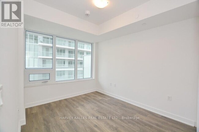 Photo du bâtiment - 195 Redpath Ave