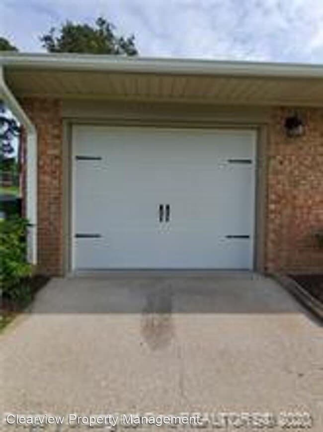 Building Photo - 3 br, 2 bath House - 306 Murray Fork Dr