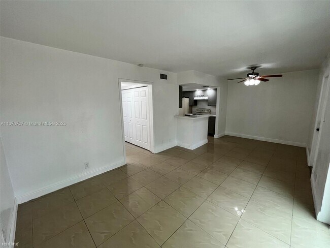 Foto del edificio - 3 br, 2.5 bath House - 1307 Silverado # 1307
