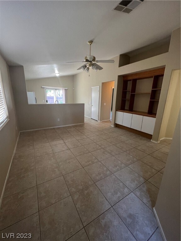Foto del edificio - 5604 Pepperpike Ave