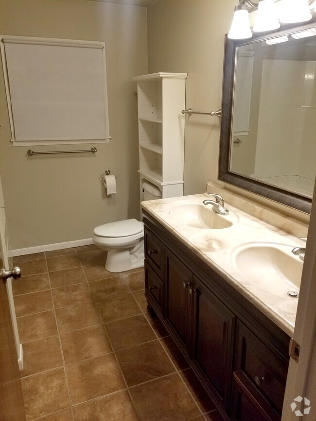 Apartments For Rent in Aurora, MO 4 Rentals