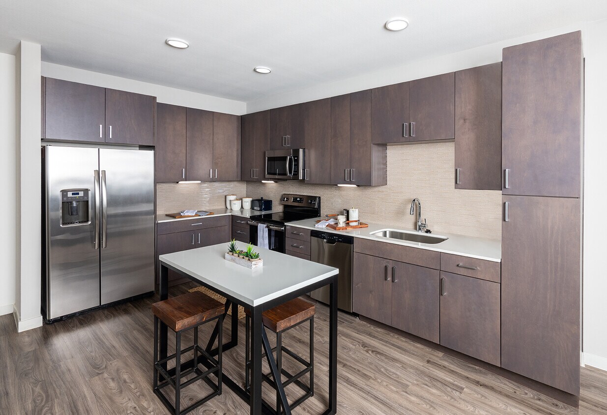 Bexley Landing Apartments 901 Grange Hall Dr Euless, TX