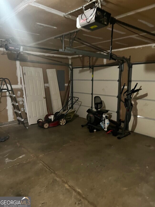 Foto del edificio - 6675 Princeton Park Ct