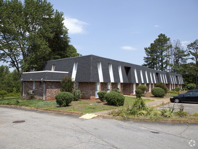 Foto del edificio - 207 Windwood Dr