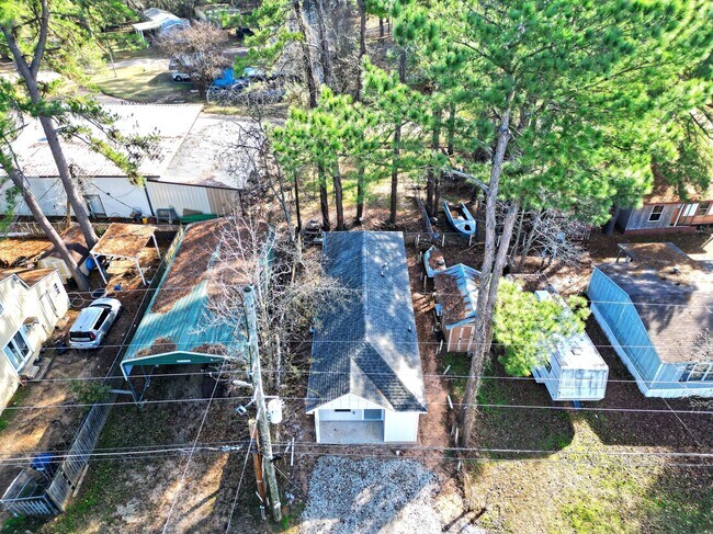 Foto del edificio - 9638 WARM Spgs