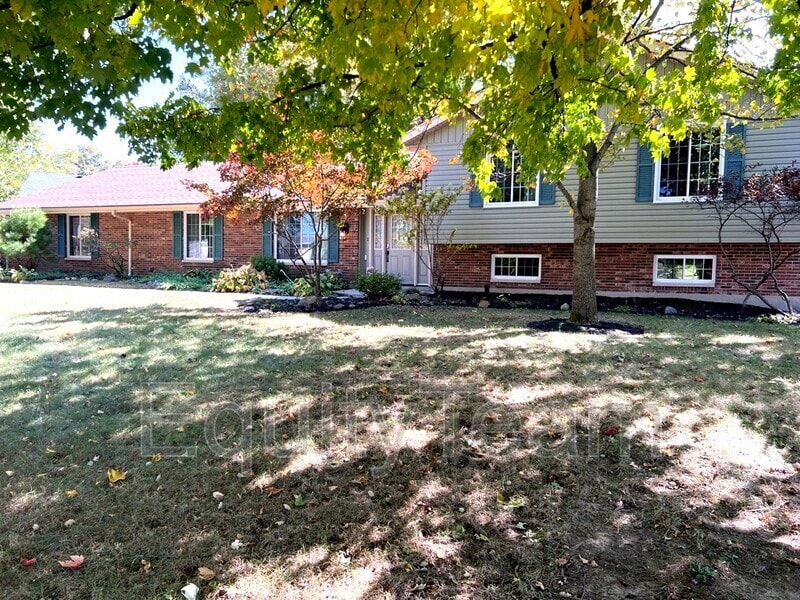 964 Ashcreek Dr, Dayton, OH 45458 House Rental in Dayton, OH