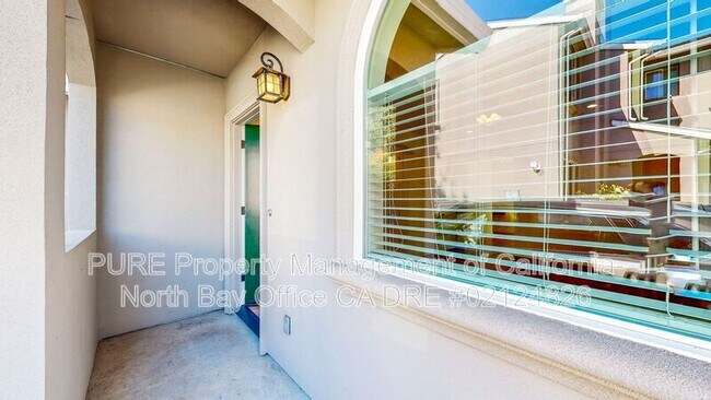 Building Photo - 1220 Carr Ave