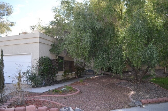 Building Photo - 2805 Tortoise Ct