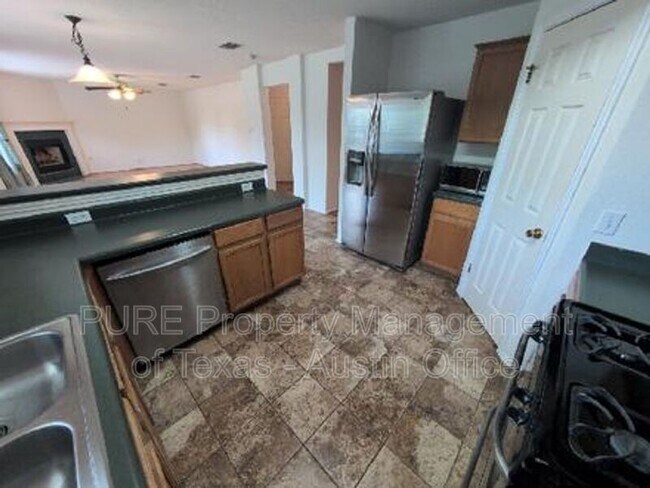 Building Photo - 4064 Cargill Dr