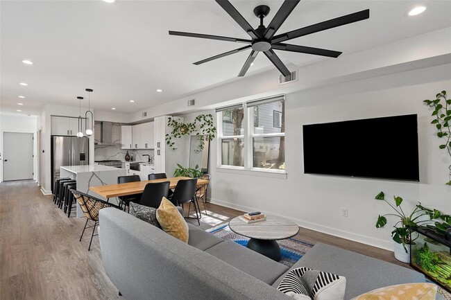 Foto del edificio - 5515 Hudson St