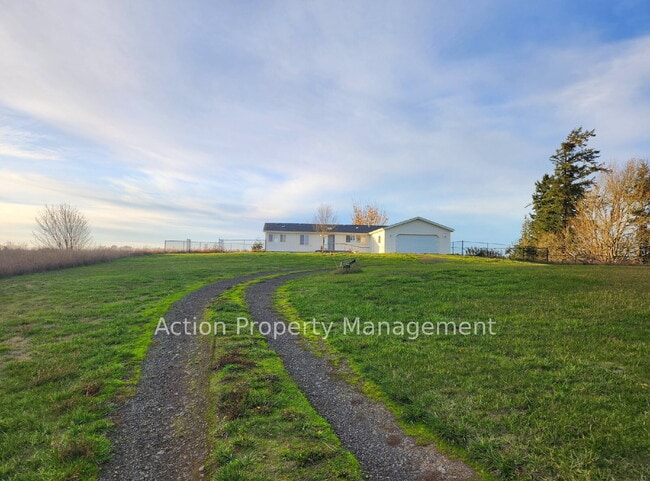 Building Photo - 3 bed 2 bath 2 car garage w/ great views in Sequim