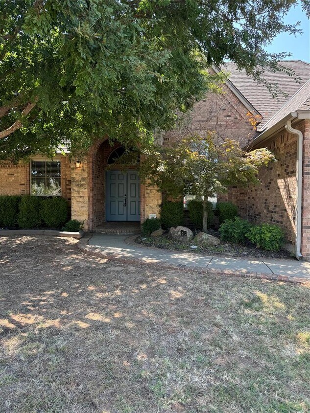 Foto principal - 3216 Summit Bend