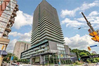 Building Photo - 1815 Yonge St