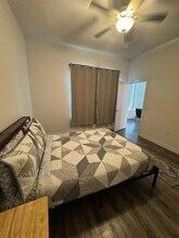 Building Photo - 680 Naumann Dr