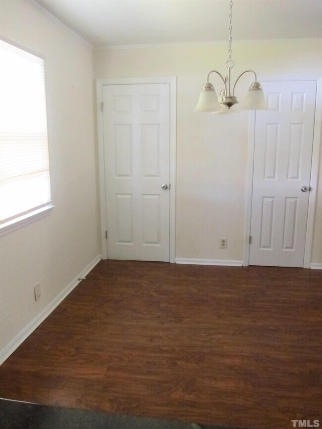 Building Photo - 25 North St