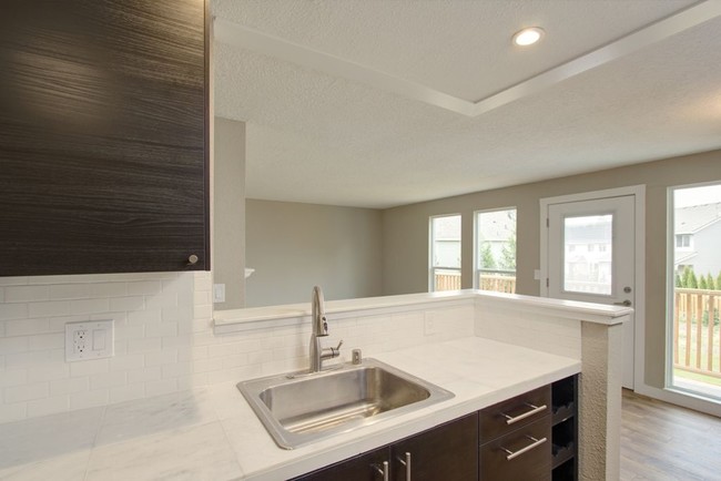 Foto del edificio - 22845-22857 SW Washington St