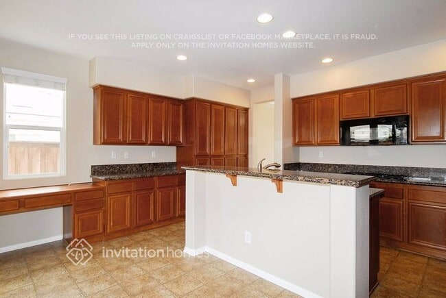Foto del edificio - 2263 Finch Cir