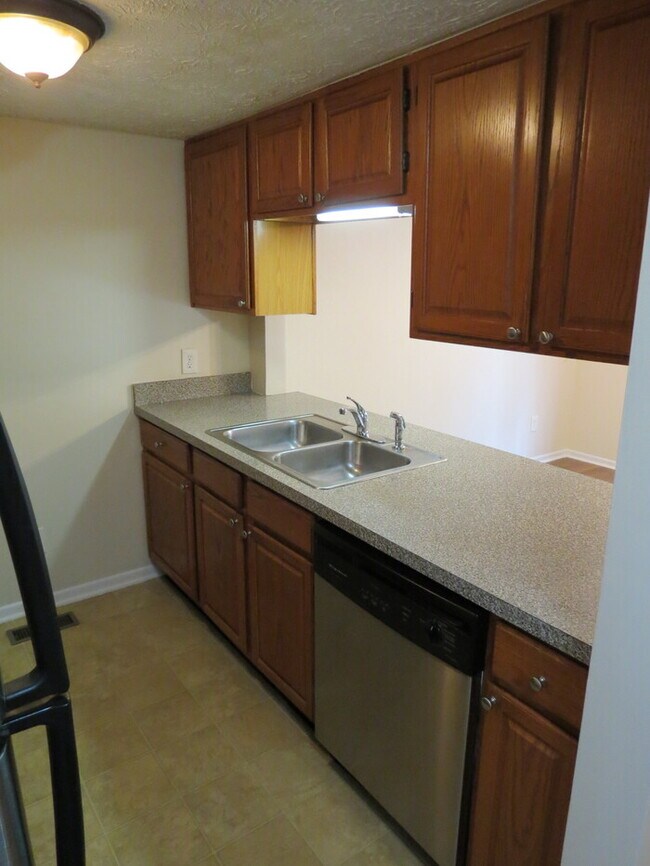 Foto del edificio - 2261 Hughey Dr Reynoldsburg, OH 43068