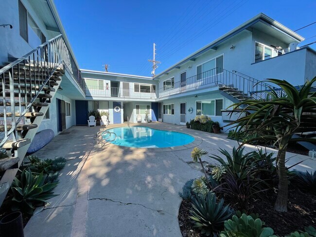 Building Photo - 27 Anchorage St