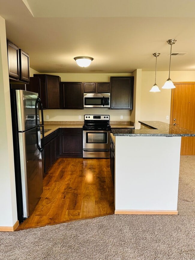 Interior Photo - Fairway Glen Apartments